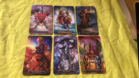 Love messages {mini deck}~Intuitive reading ❤️ #tarotreading