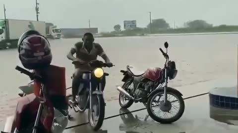 crazy motorcycle maneuver