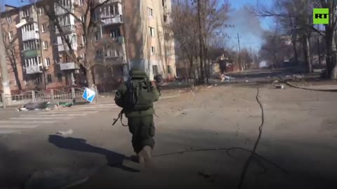 Russian Marines in street fighting for Mariupol