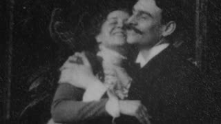 The New Kiss (1900 Original Black & White Film)