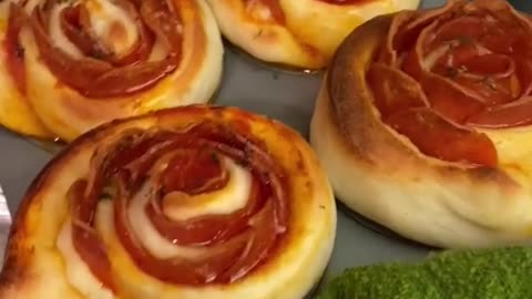 pizza roses