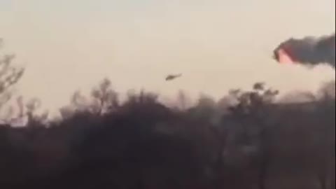 Ukraine soldiers shoot down a Mil Mi-24 gunship | Hodge Podge