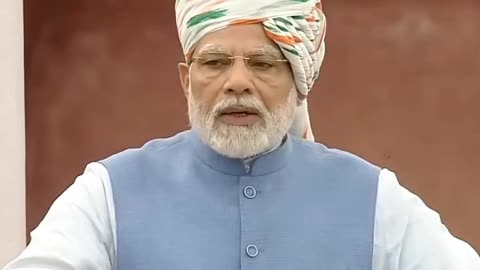 PM Modi congratulates to all indian on independence day.