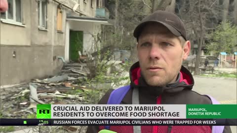 I cittadini RUSSI di Mariupol ricevono aiuti essenziali.Gli aiuti essenziali vengono distribuiti su larga scala a Mariupol,ORA LIBERATA DAI NAZISTI UCRAINI DI AZOV,poiché la CITTà RUSSA affronta problemi umanitari