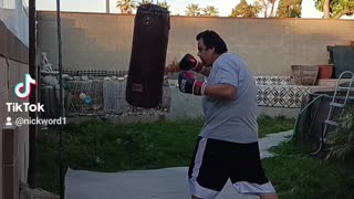 Old School Leather Punching Bag Workout Part 8. Using My New Rocky Marciano Bag Training Gloves!