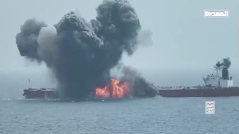 Houthi Drone Boat Attack on Oil Tanker "CHIOS Lion" in the Red Sea