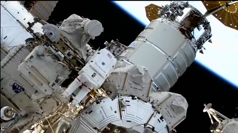 Stepping out for a spacewalk at the space station on this weak @nasa November 3 2023