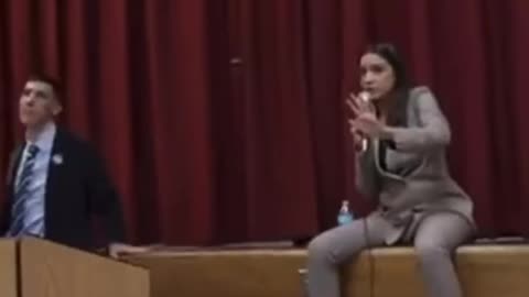 AOC has more and more fans showing up at her abysmal town hall events.