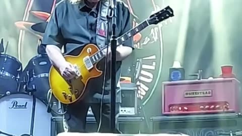 Warren Haynes (Gov't Mule) - LIVE @ 420Fest (Short 22)