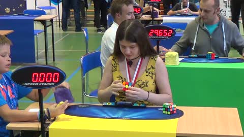 The Rubik's Cube Revival: Girl Solves In 13 Seconds