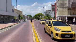 Taxistas llegan al Centro Histórico