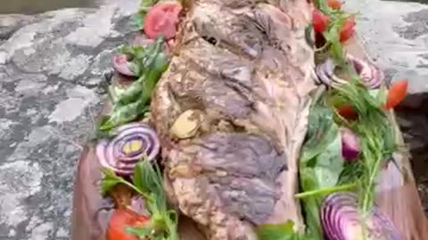 ÇAMURDA SAZAN BALIĞI PİŞİRME ? - Cooking Fish in primitive mud