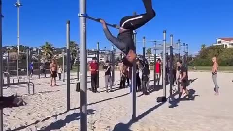 Calisthenics Freestyle Training