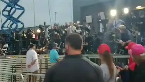 Chanting "CNN SUCKS" at TRUMP Rally in PA! What a great time that was...