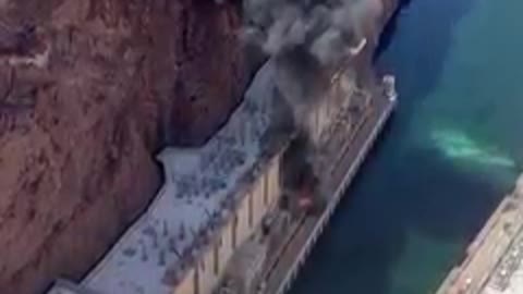STANDBY>>>> ⛔️BREAKING NEWS ~ There is an explosion that has just happened at the Hoover Dam in Nevada.
