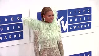 Beyonce becomes first Black woman to top country charts