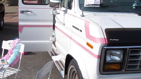 1990 Ford E150 Barbie's Dream Van