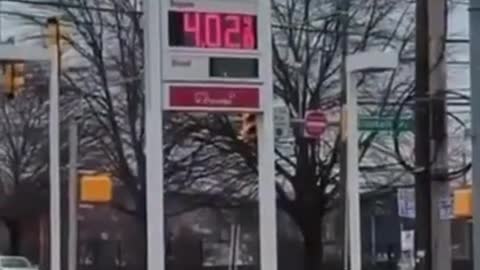 GAS JUMPS .31¢ IN FIFTEEN SECONDS