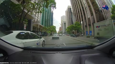 Funny how these kind of drivers think they are in the right