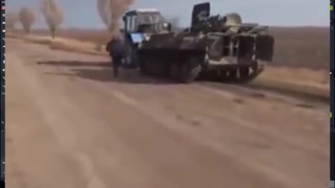 Video of Russian Tank Stolen by a Ukraine farmer