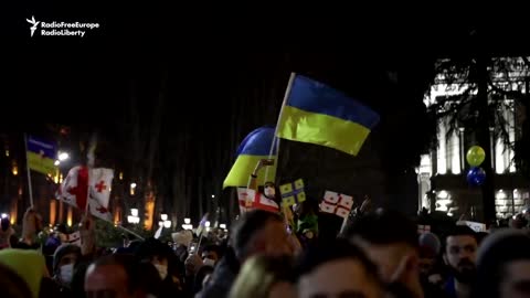thousands of georgians support to ukrain