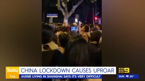 COVID-19 lockdown causes uproar in Shanghai, China _ 9 News Australia