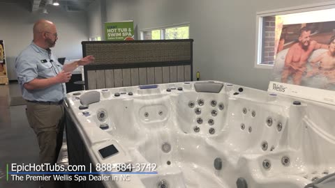 Olympus 9 Person Hot Tub for Sale in North Carolina