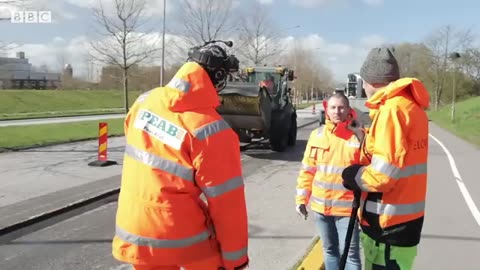 The electric roads that charge your car as you