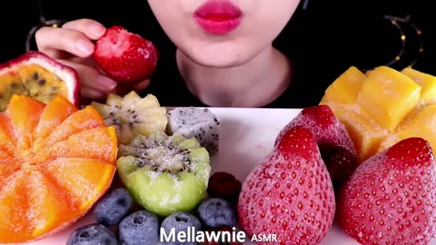 ASMR FROZEN FRUITS, BERRIES, MANGO, KIWI, GRAPE, DRAGON FRUITS etc. 얼린과일 EATING SOUNDS MUKBANG 먹방