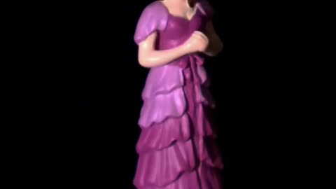 Quick Look: Hermione Yule Ball Figurine By Department56 #harrypotter #yuleball #hermionegranger