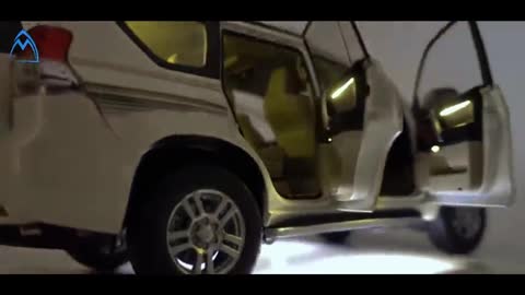 Mini Electric Toyota (Land Cruiser) Prado - Review of luxury off road miniature model car