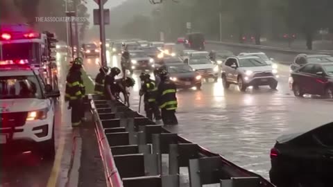 Thunderstorms with heavy rain cause flooding across New York City