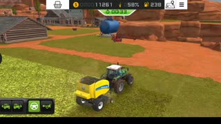 Farming Simulator 18 - round baling hay