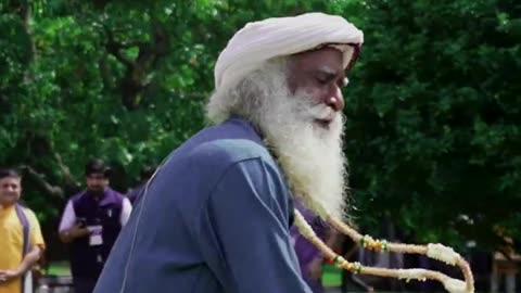 Sadhguru Playing Frisbee😍