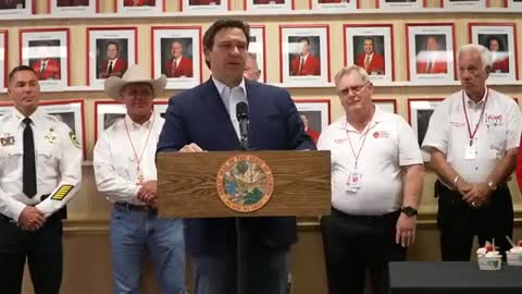 Ron DeSantis Embarrasses Journalist in EPIC Exchange