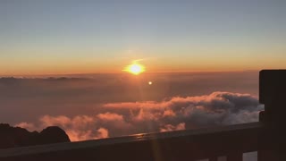 Rising sun on Cloud