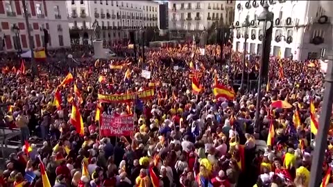 Thousands protest in Madrid over Catalan amnesty