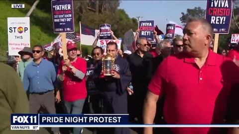 American Christians protest against the insistence of imposing the homosexual movement on society.