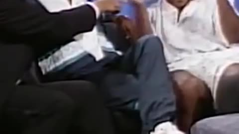 Mike Tyson Praises Mohamed Ali on Live TV Show