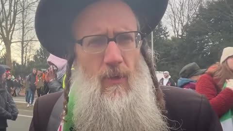 Rabbi against genocide in Gaza, outside ICJ in the Hague, Netherlands