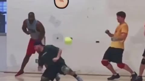 DODGEBALLTHREEPOINTPLAY