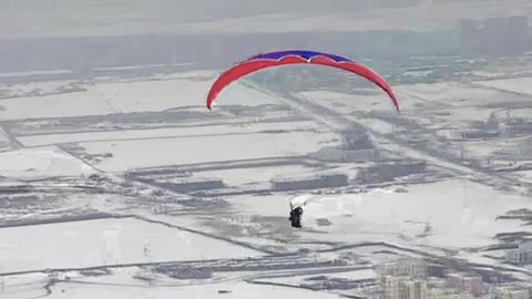 Hike and fly in winter without wind.