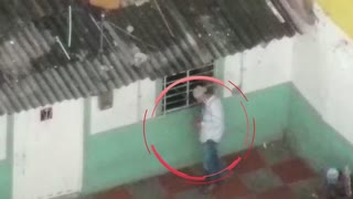 Video: Lo 'pillaron' vendiendo bazuco desde el aire, en Bucaramanga