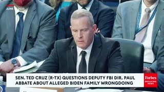 Ted Cruz explodes on a FBI official