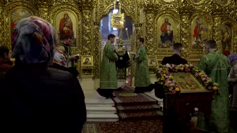 Ukrainians observe Palm Sunday amid war