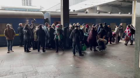 Civilians flee Kyiv, the capital of Ukraine