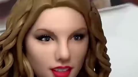 Taylor swift Head Made