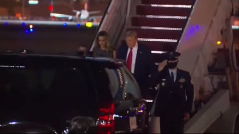 Trump" Left* Melania Alone Outside The Car