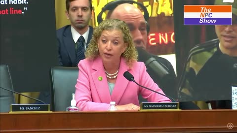 Matt Taibbi Rebuts Debbie Wasserman Schultz' Partisan Slander