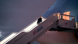 President Biden stumbles boarding Air Force One, again